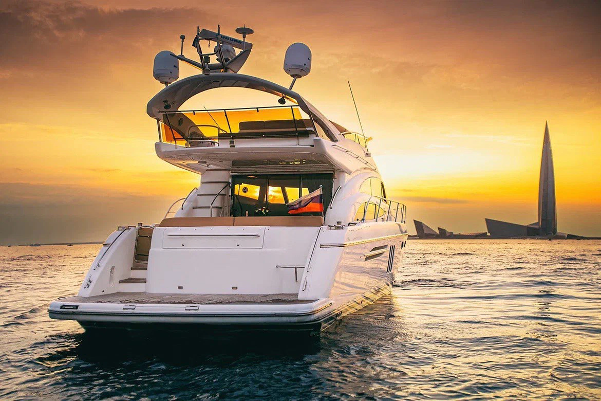 Аренда яхты Princess 58 image- 4